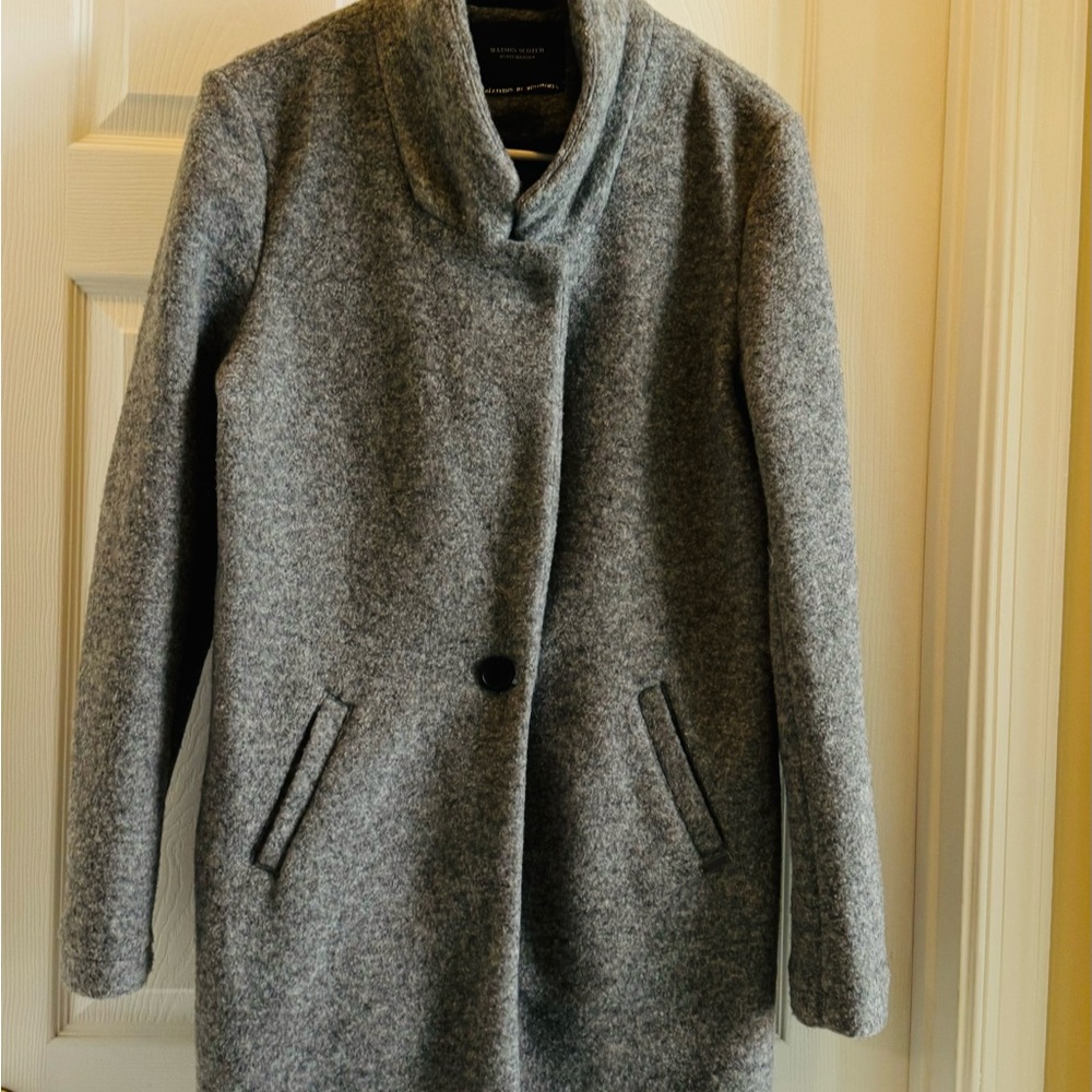 Grey coat for dress up or casual